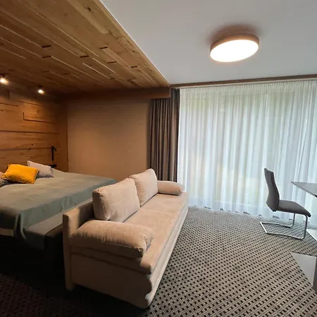 Rezidence Alpina Apartman *